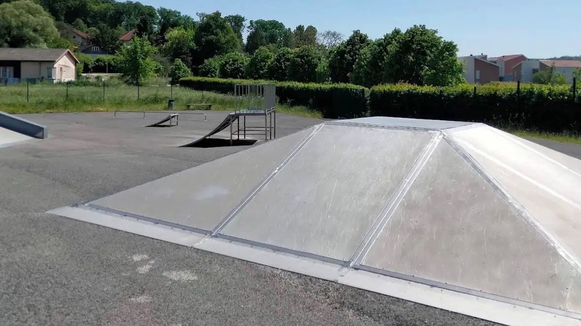 Skatepark  pelousey — photo 1