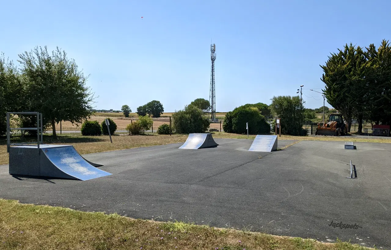Médis skatepark — photo 1