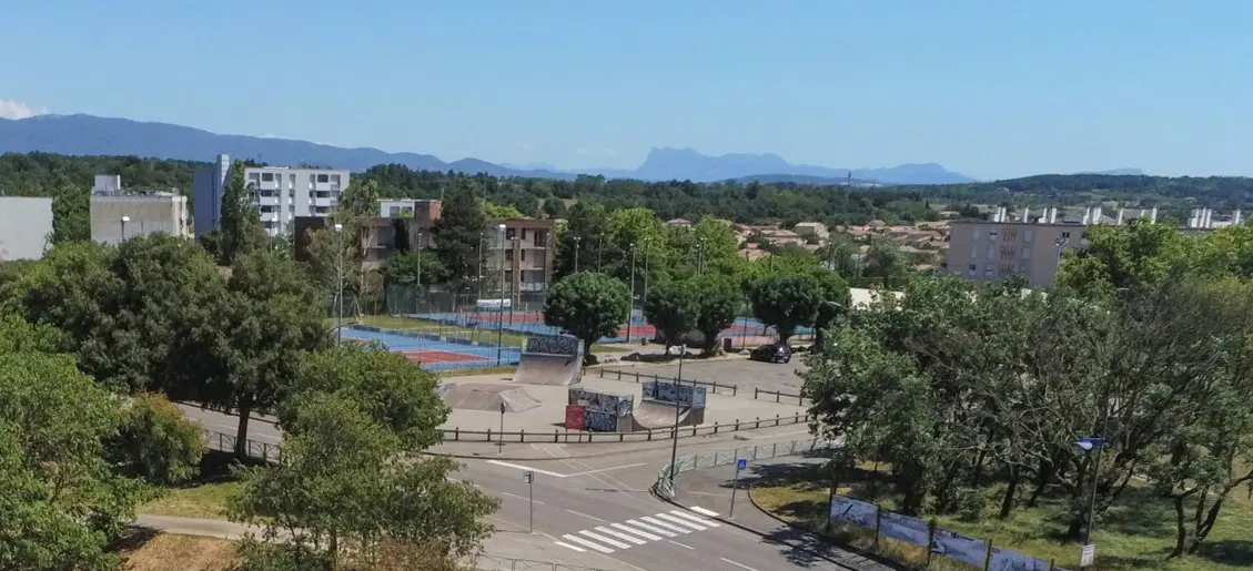 Portes-lès-Valence skatepark — photo 1