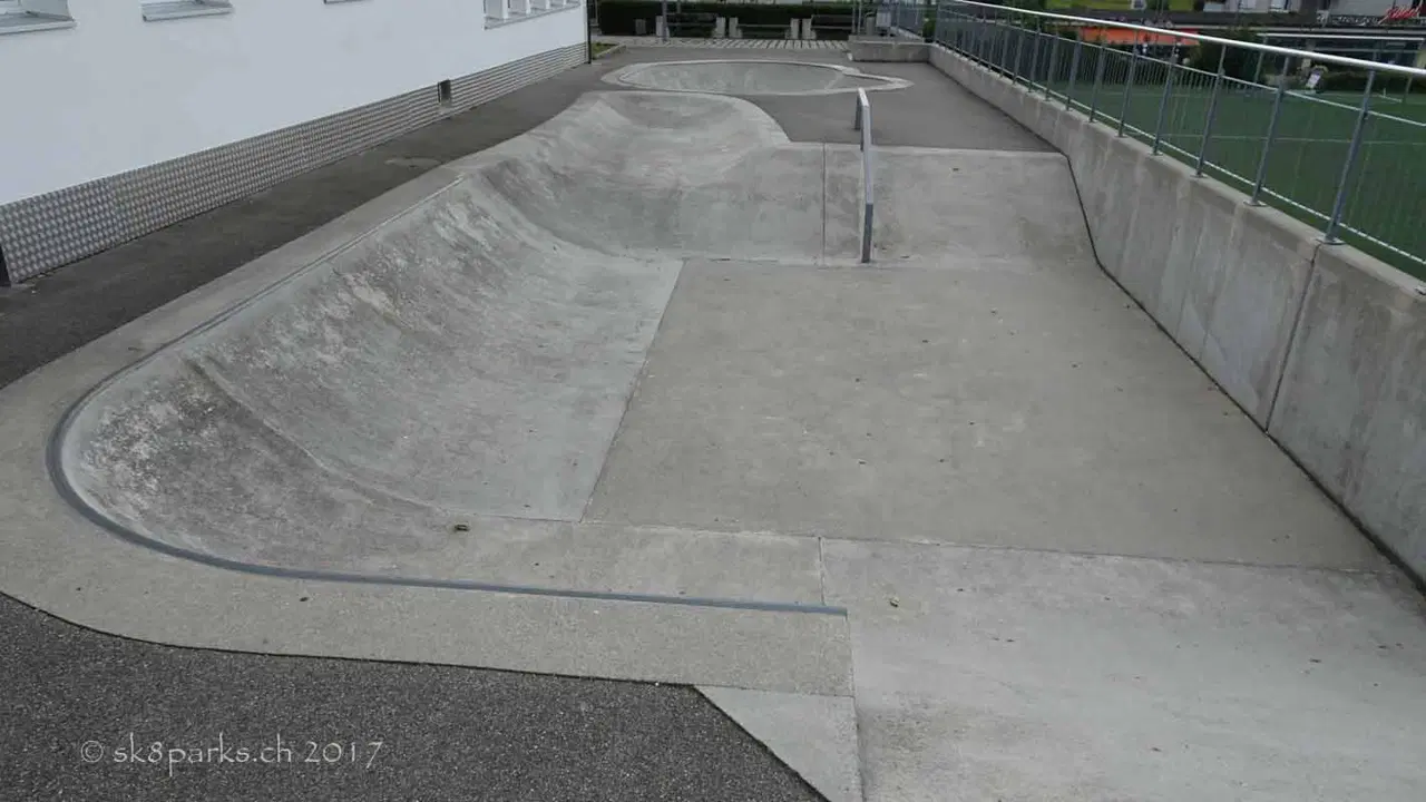 Skatepark Grüningen — photo 1