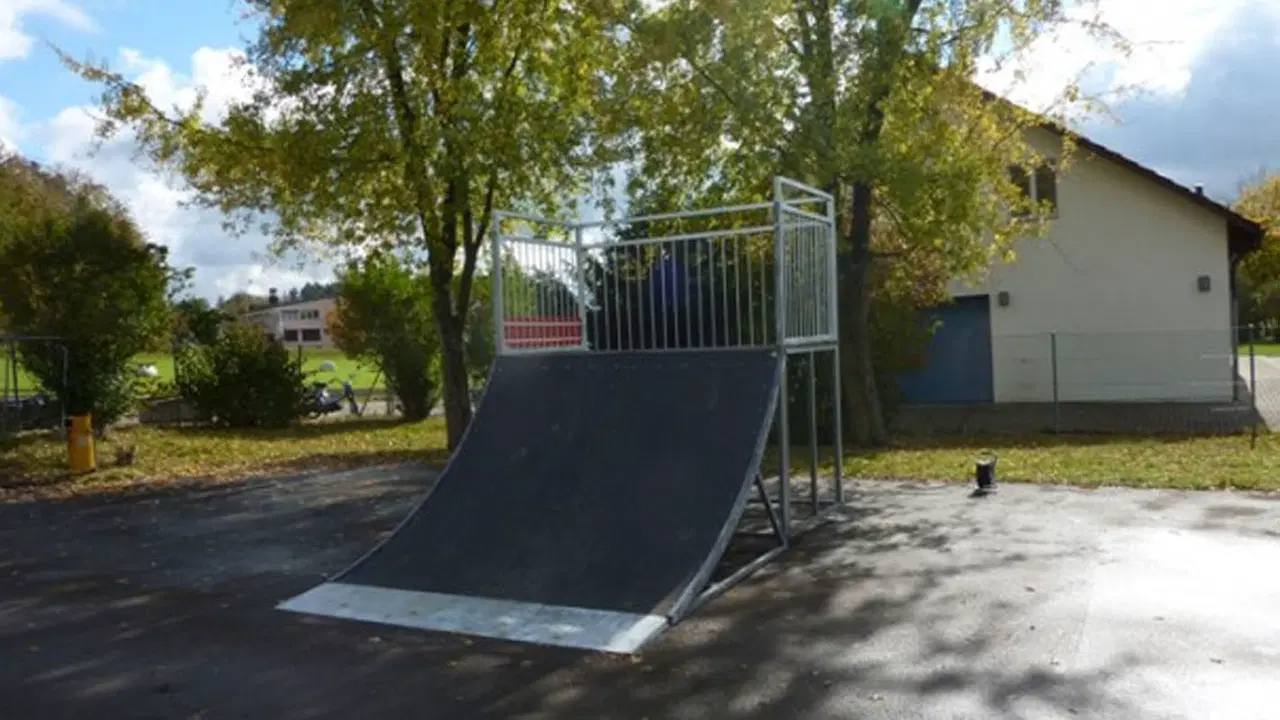 Skatepark Nürensdorf — photo 1