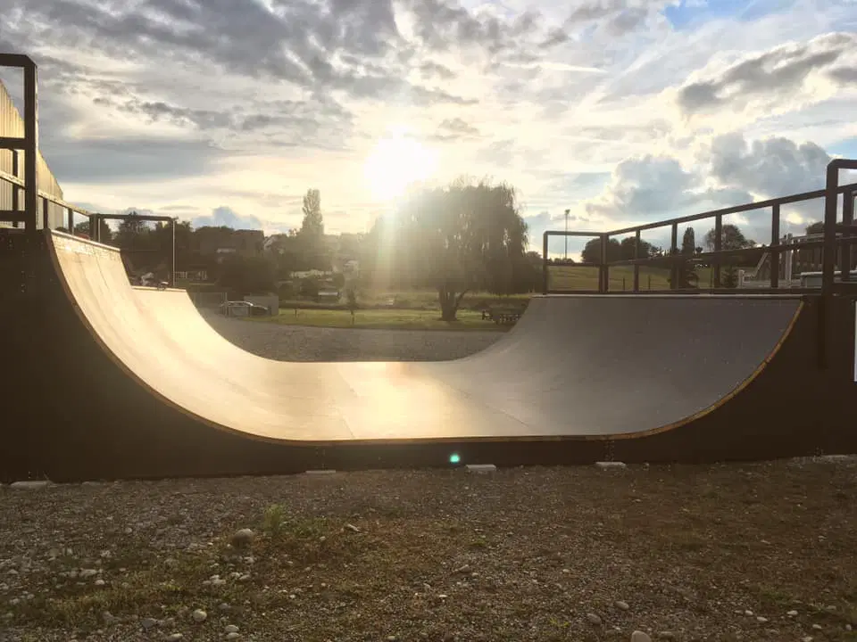 Schlierbach mini-ramp — photo 1