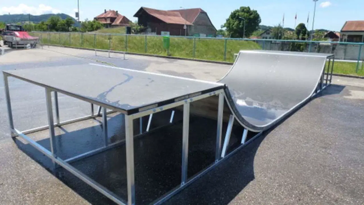 Palézieux miniramp — photo 1