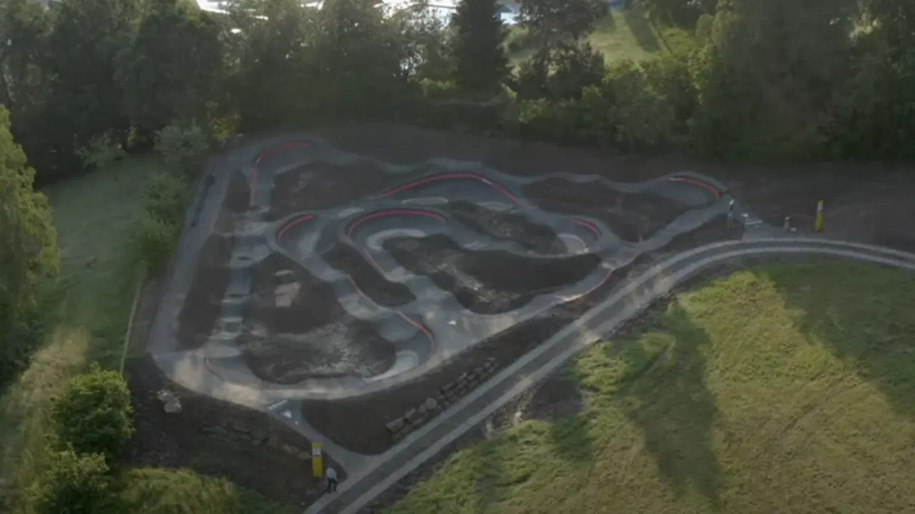 Pfäffikon pumptrack — photo 1