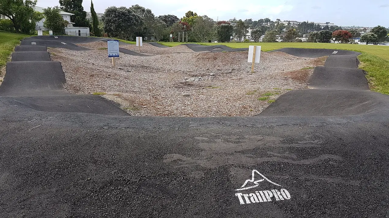 Pumptrack Glenfield Intermediate — photo 1