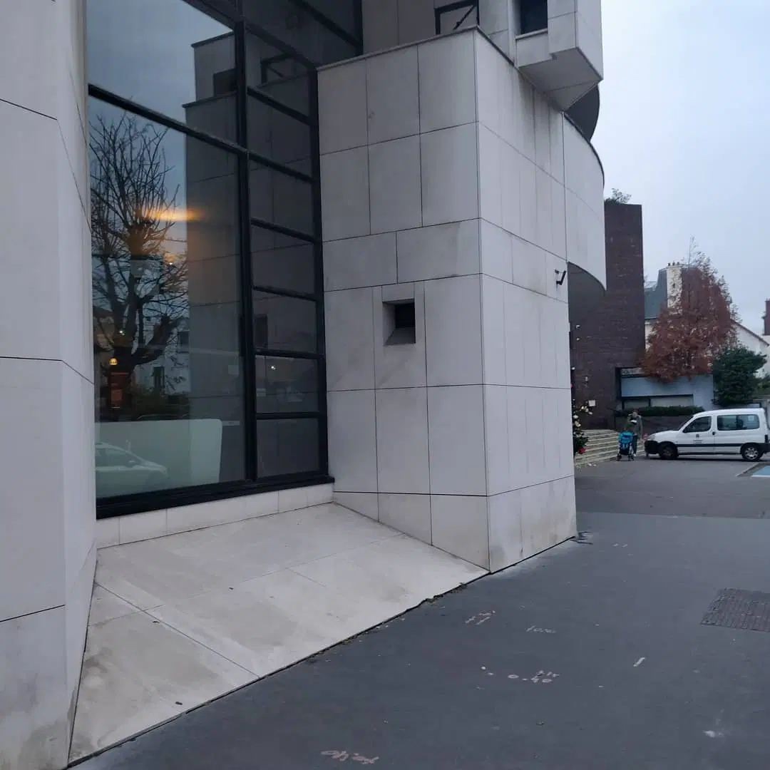 Wall Concorde — photo 1