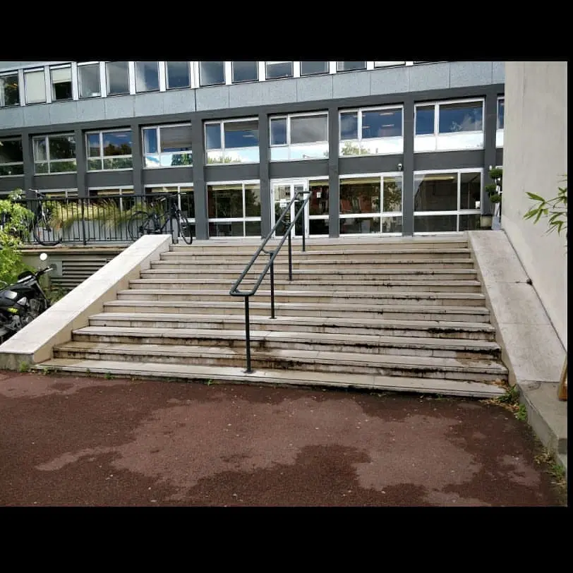 Ledge Clichy — photo 1