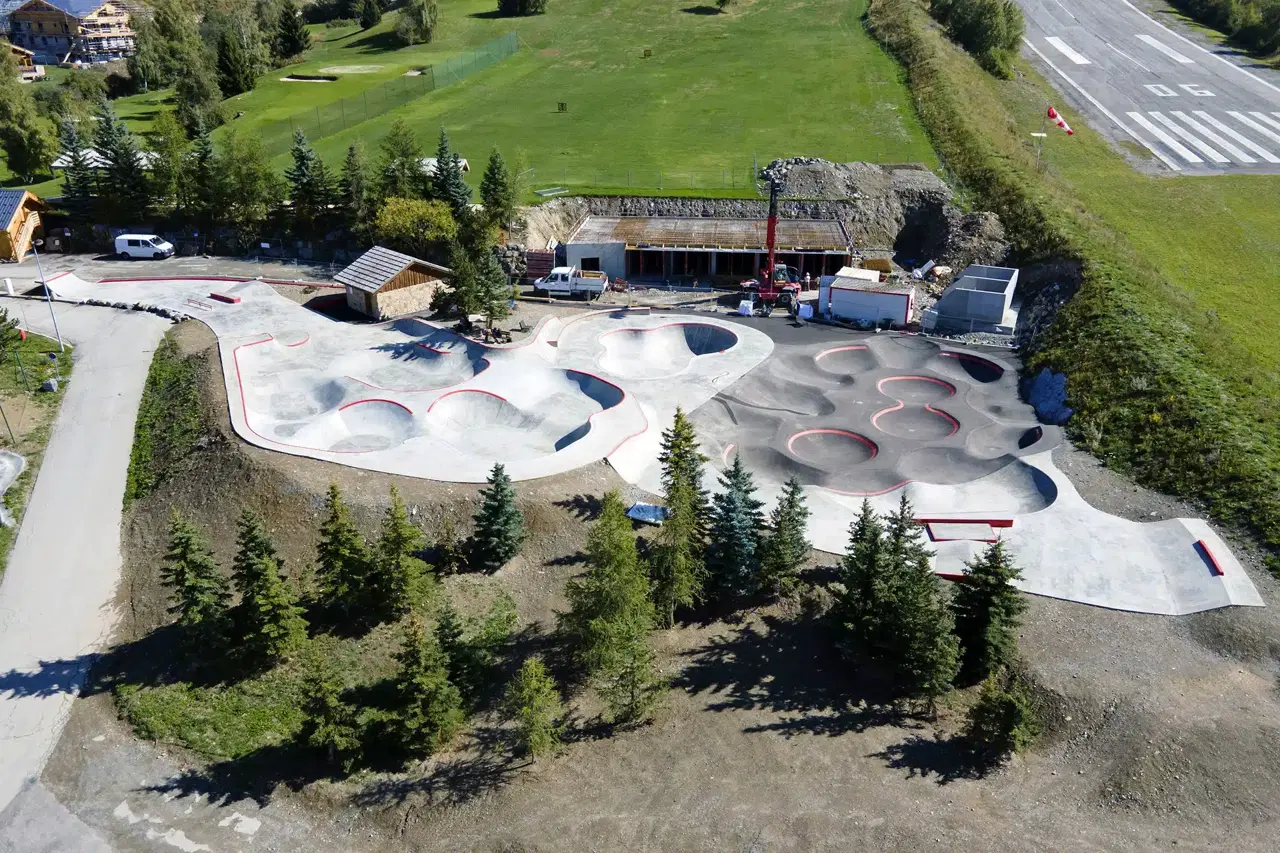 Alpes d'Huez skatepark — photo 1