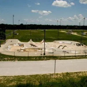 Tavares Skate Park — photo 1