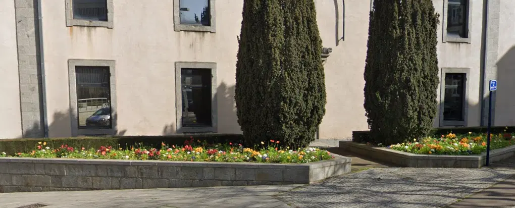 ledges / musée d'art et d'hist — photo 1