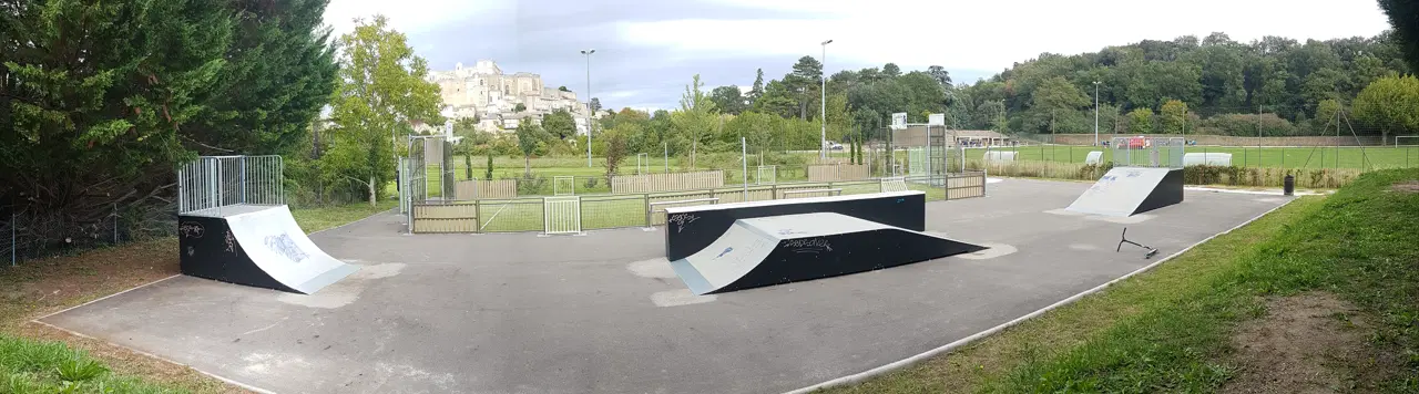 Skatepark Grignan — photo 1