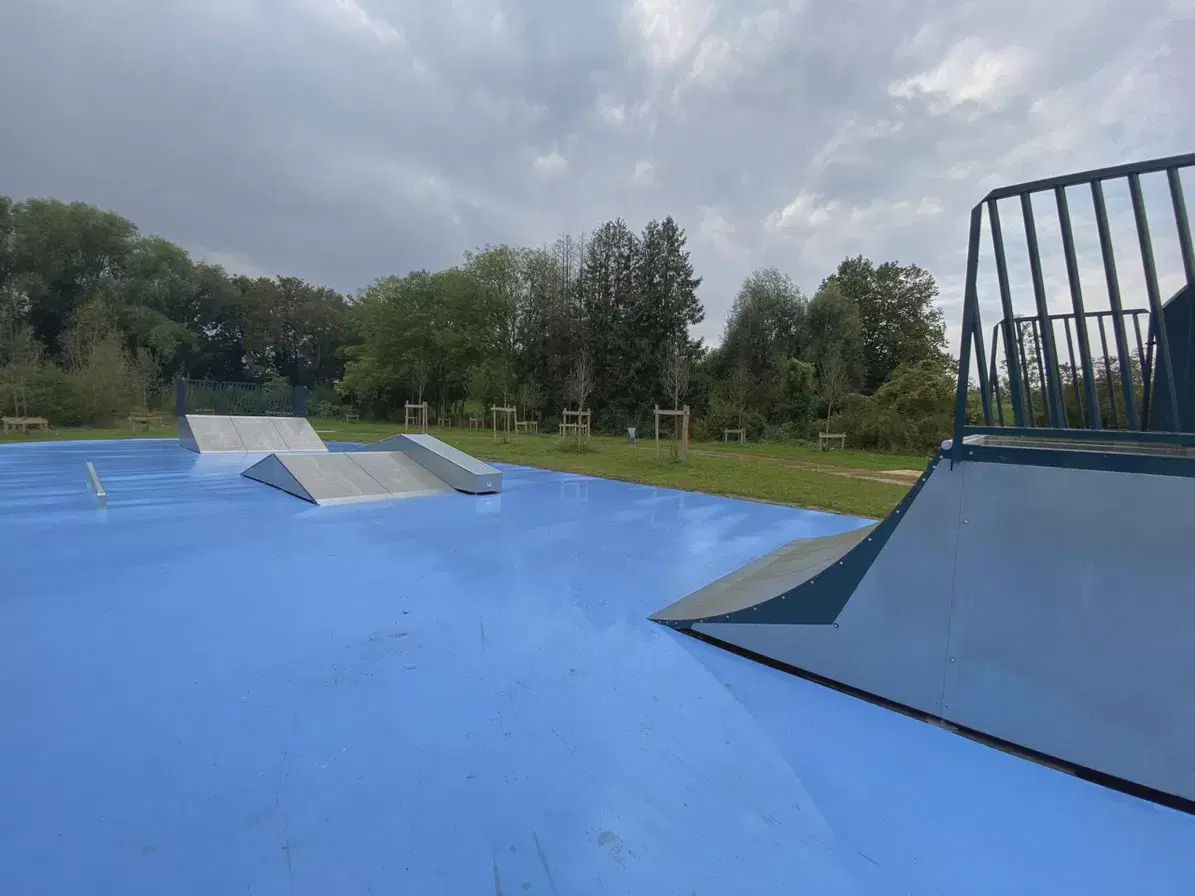 Skatepark parc des pyramides — photo 1
