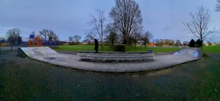 Gorton skatepark — photo 1