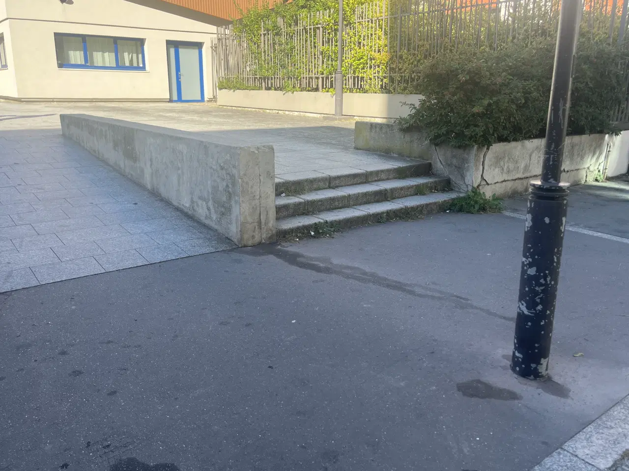 Ledge — photo 1