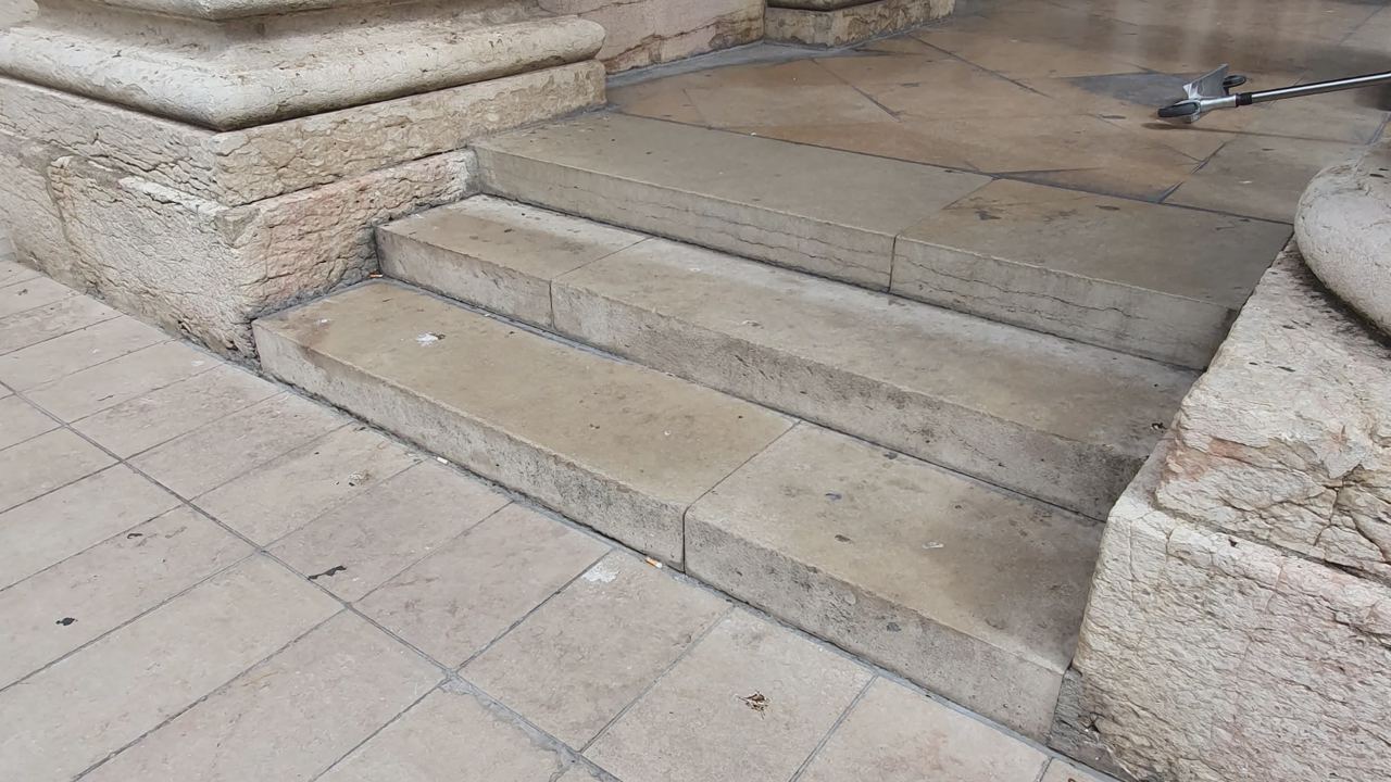 Marche d'escalier — photo 1