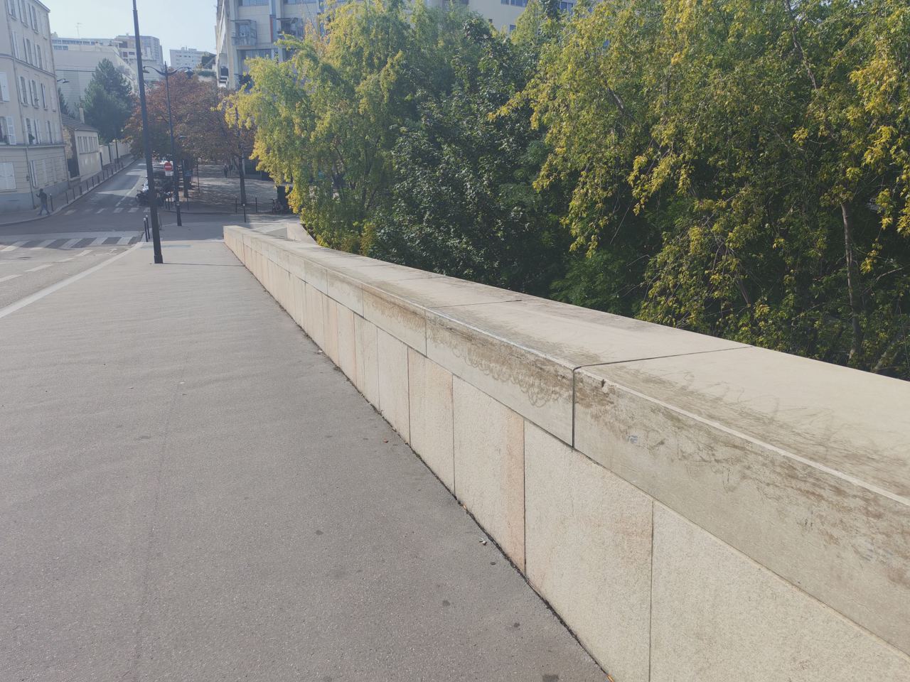 Long curb — photo 1