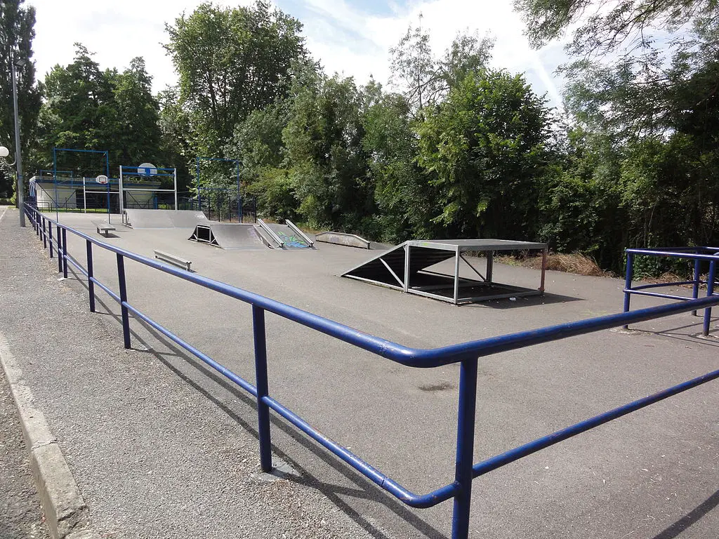 Saint-Pons-de-Thomières skatepark — photo 1