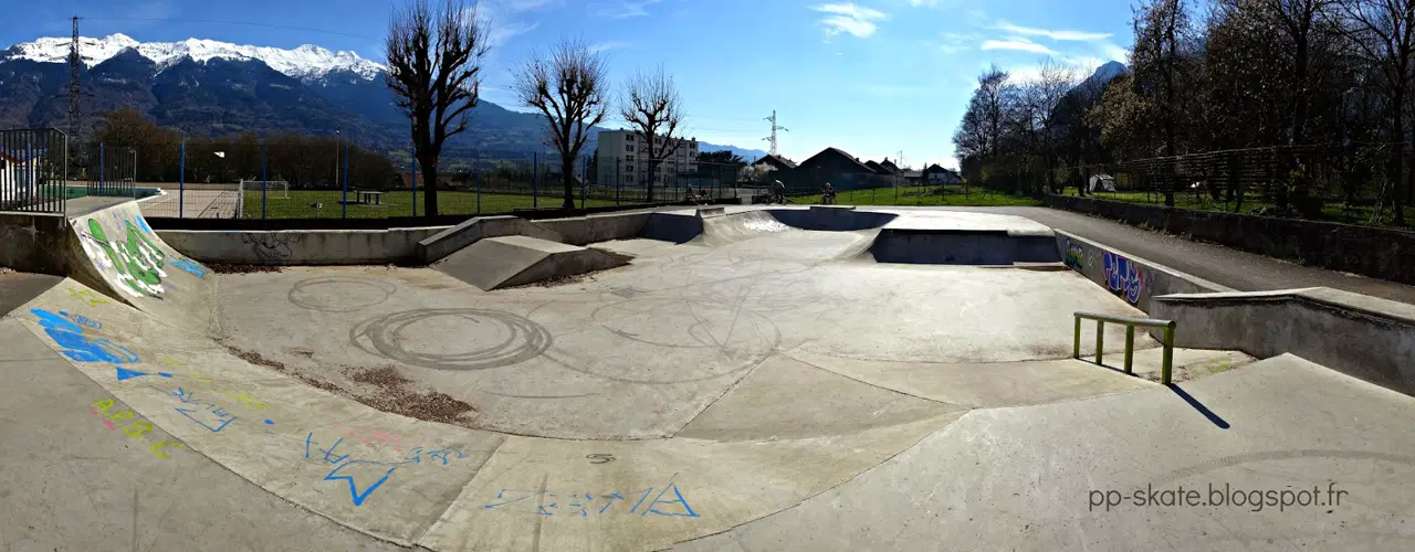 Frontenex skatepark — photo 1