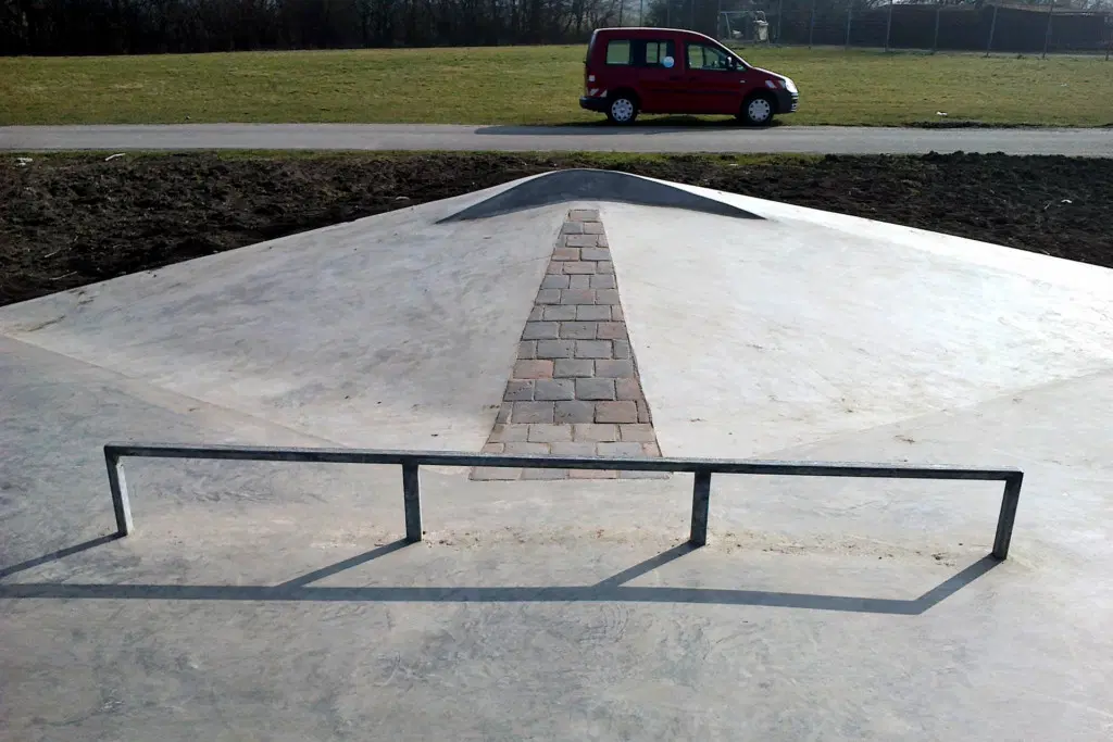 Bad Windsheim Skatepark — photo 1