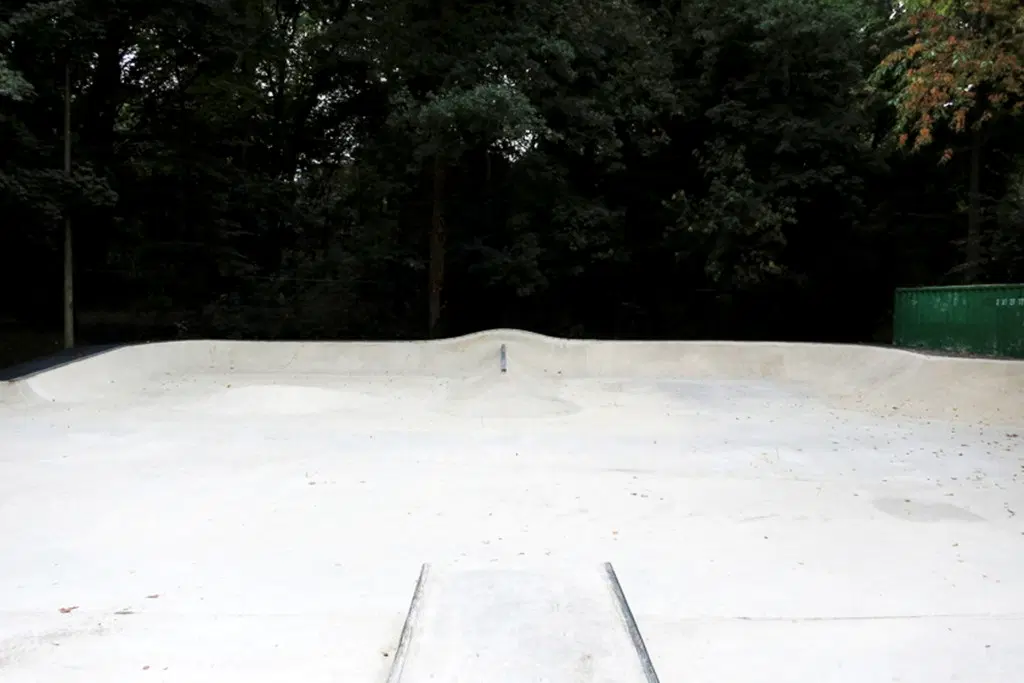 Lent Park Skatepark — photo 1