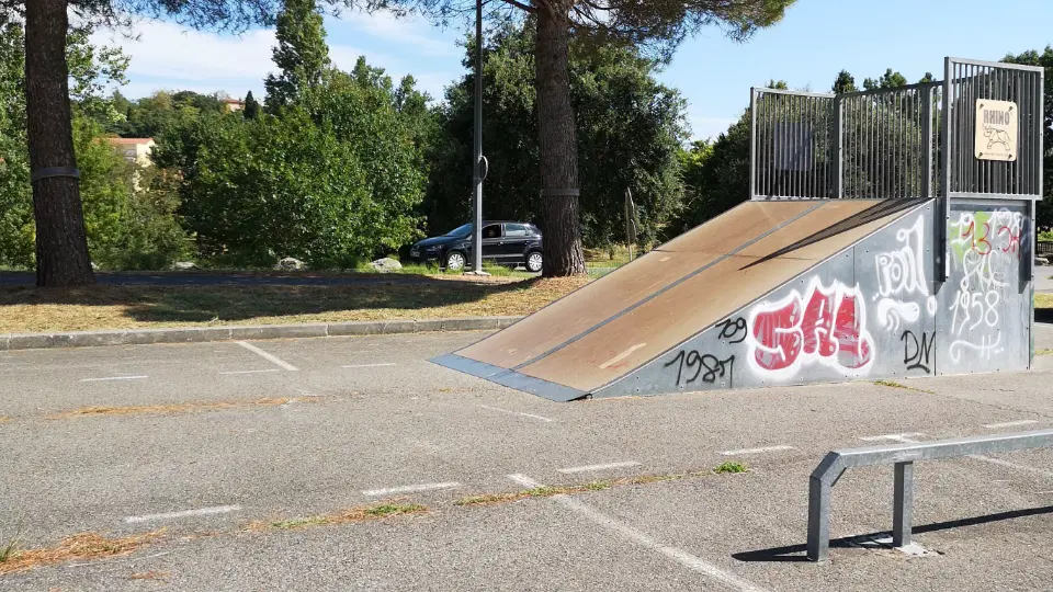 Cornebarrieu skatepark — photo 1