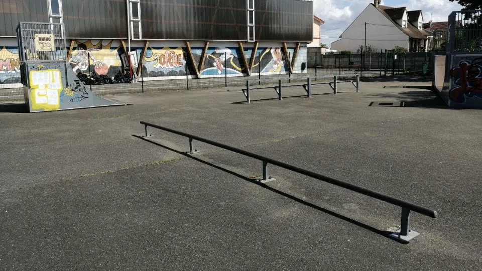 Collège montaigne skatepark — photo 1