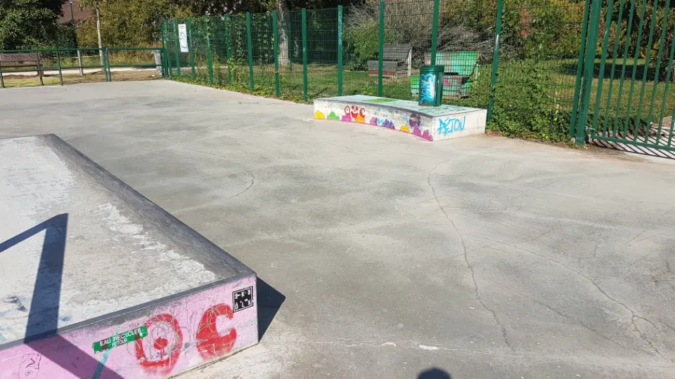 Orsay skatepark — photo 1