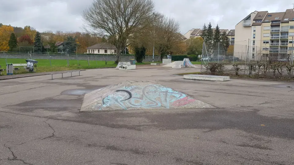 Vesoul skatepark — photo 1