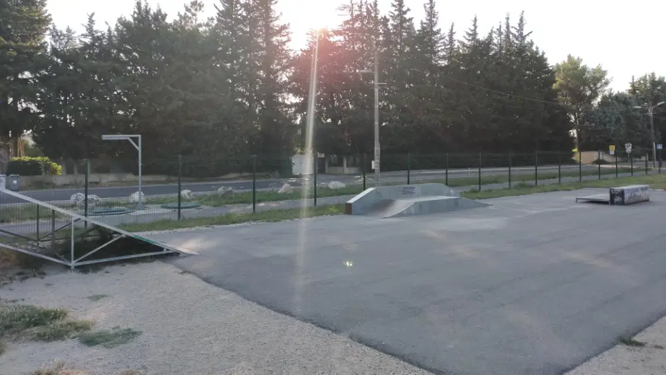 Pujaut skatepark — photo 1