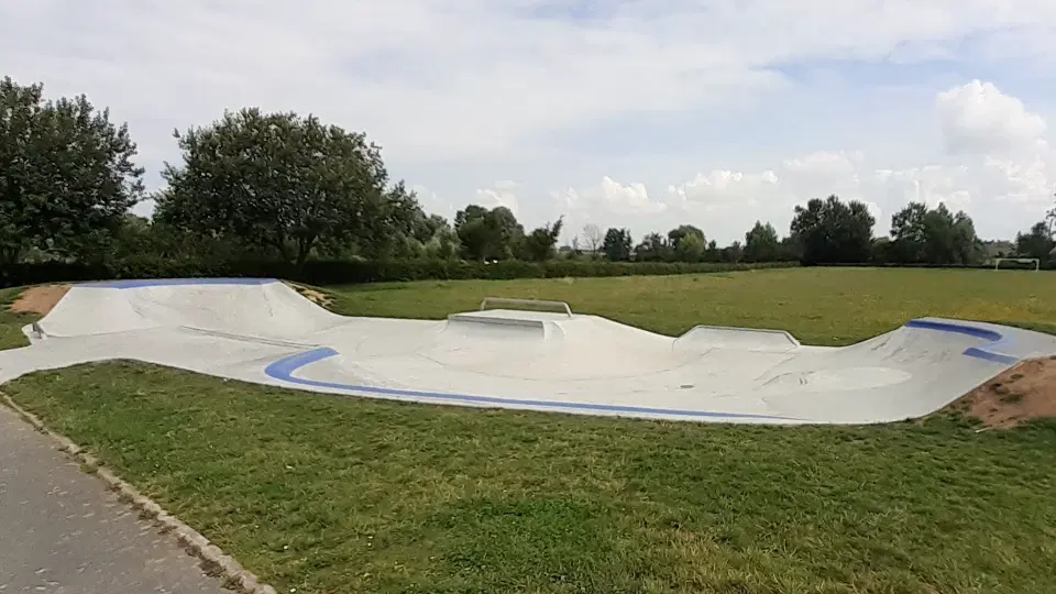 Skatepark Ledringhem — photo 1