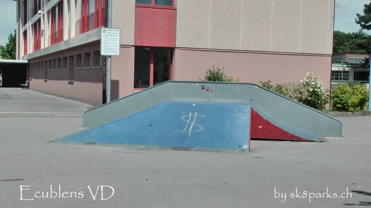 Ecublens skatepark — photo 1