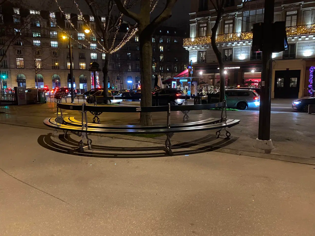 Place de la Madeleine — photo 1