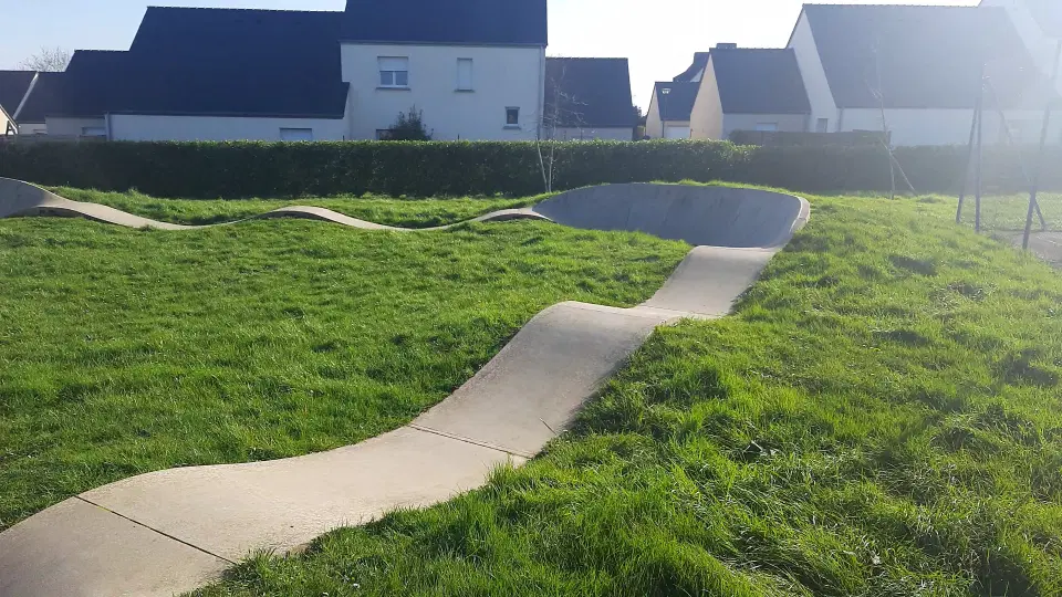 Notre-Dame-du-Guildo pumptrack — photo 1