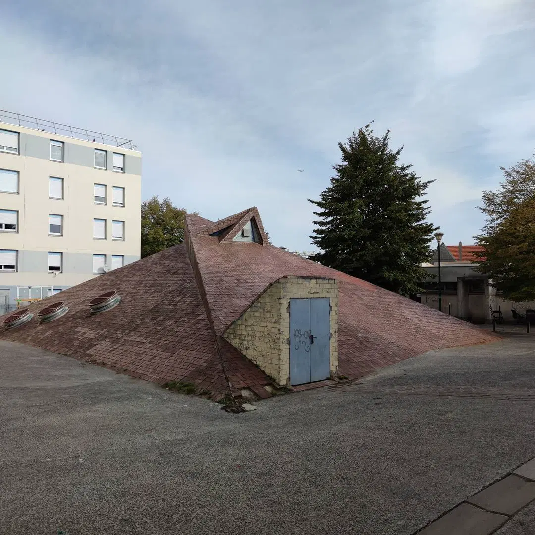 Pyramide Chantepie — photo 1