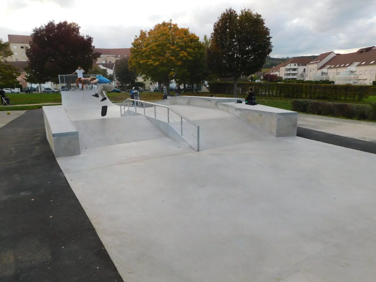 Chenôve skatepark — photo 1