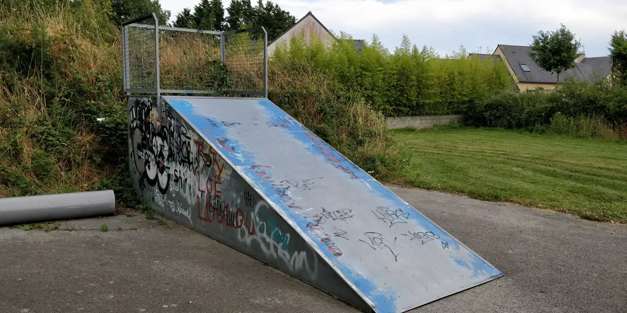 Plouhinec skatepark — photo 1
