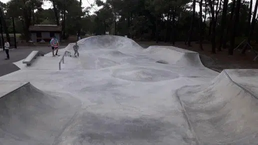 Pessac skatepark — photo 1
