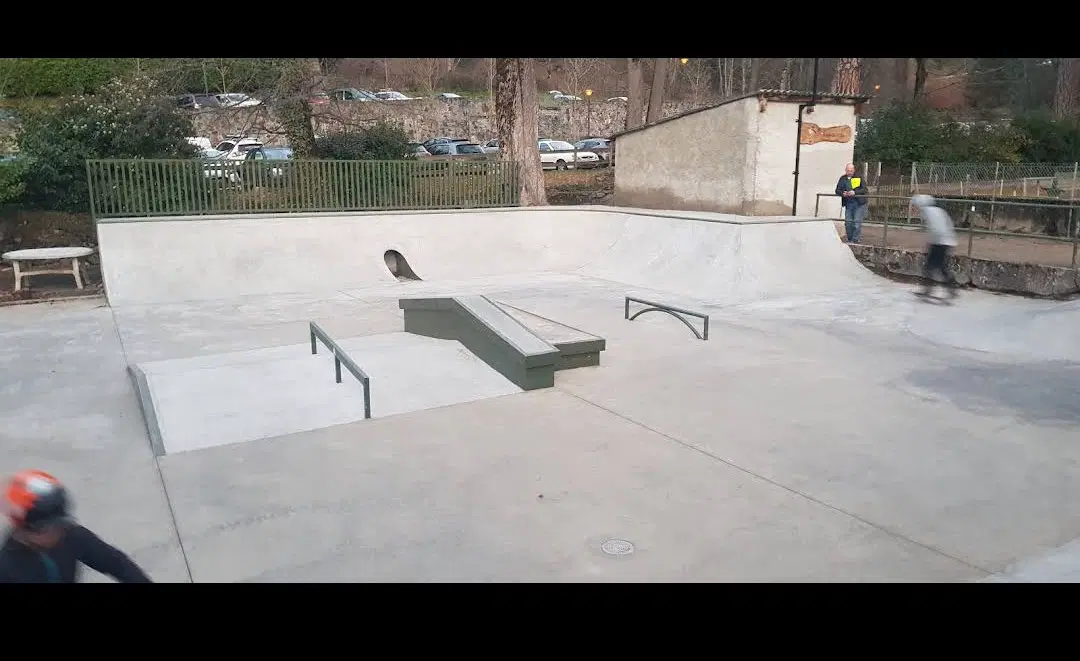 skatepark Ax les Therme — photo 1