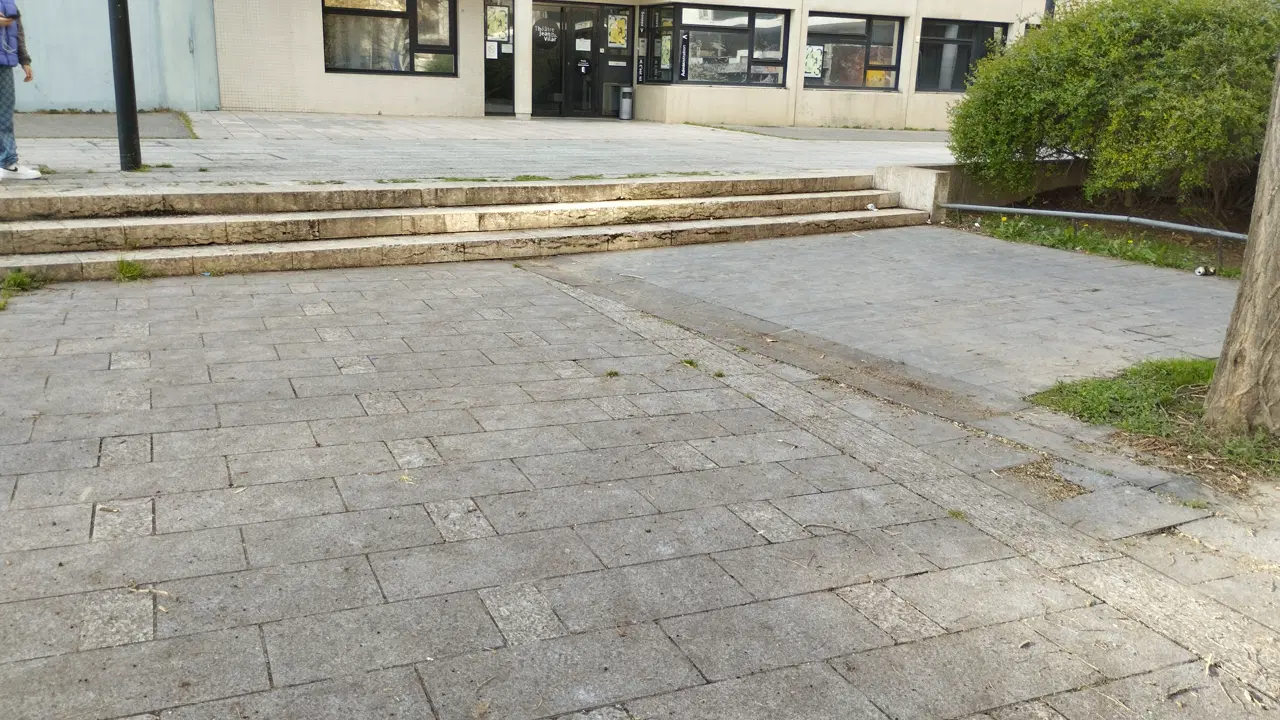 Plaza jean Vilar — photo 1