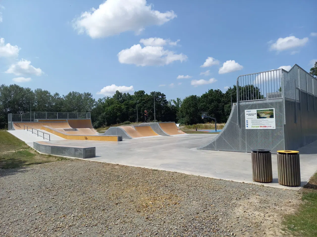 Acigné skatepark — photo 1