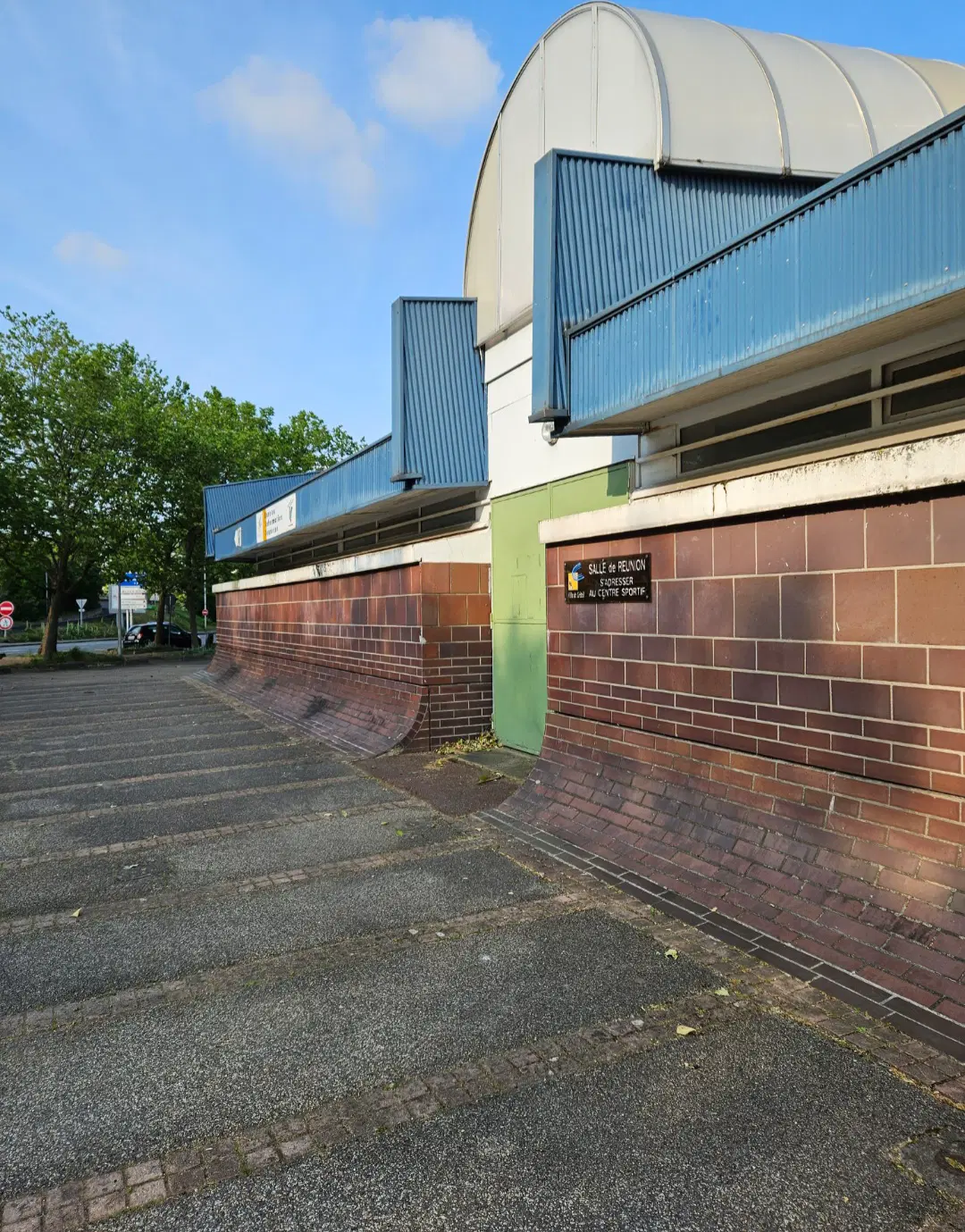 Courbes du centre sportif — photo 1