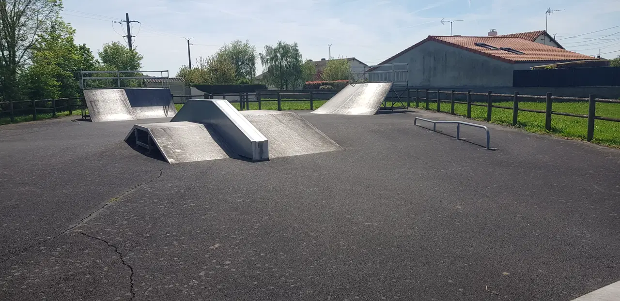 Le Longeron skatepark — photo 1
