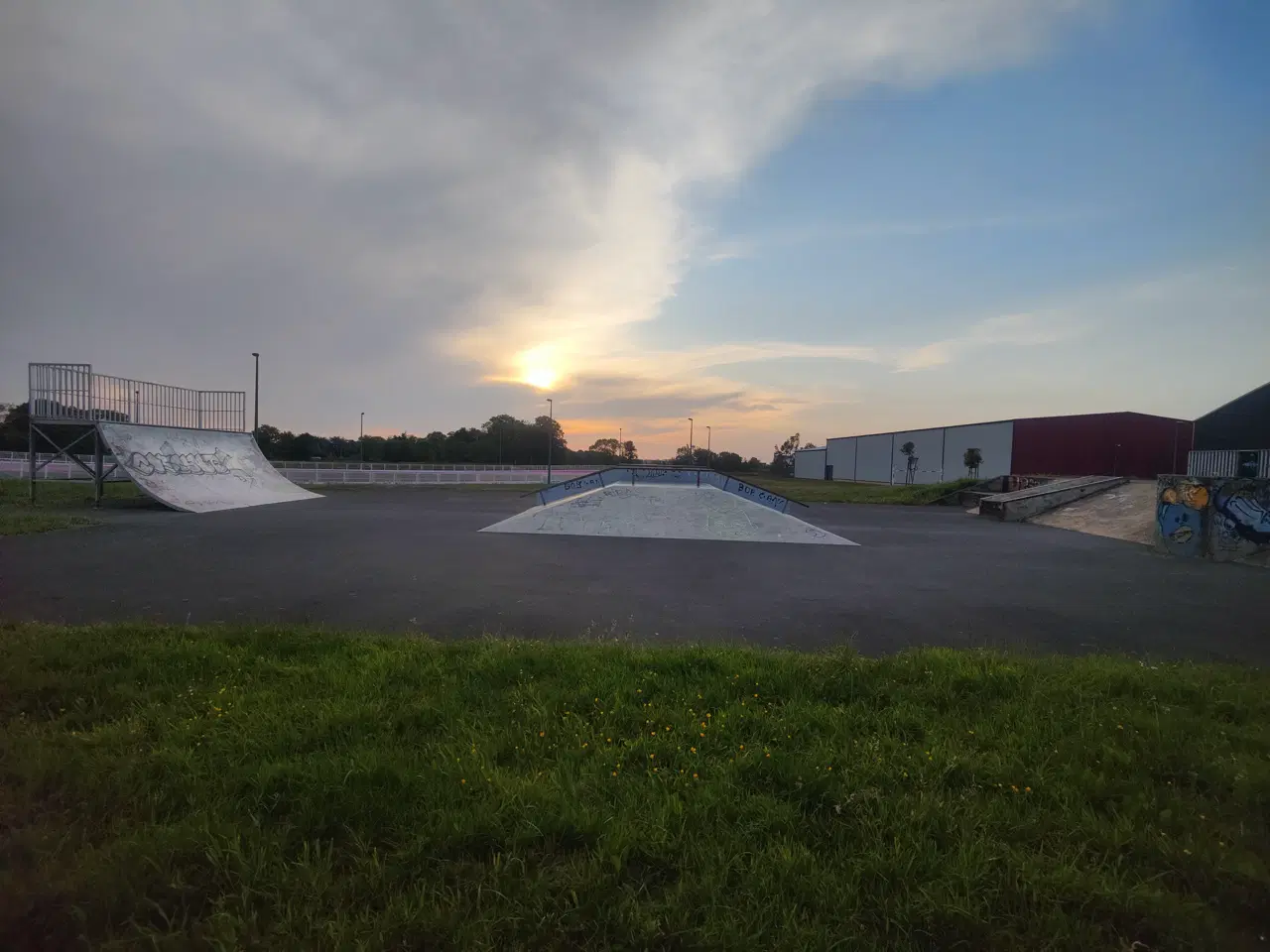 Étables-sur-Mer skatepark — photo 1