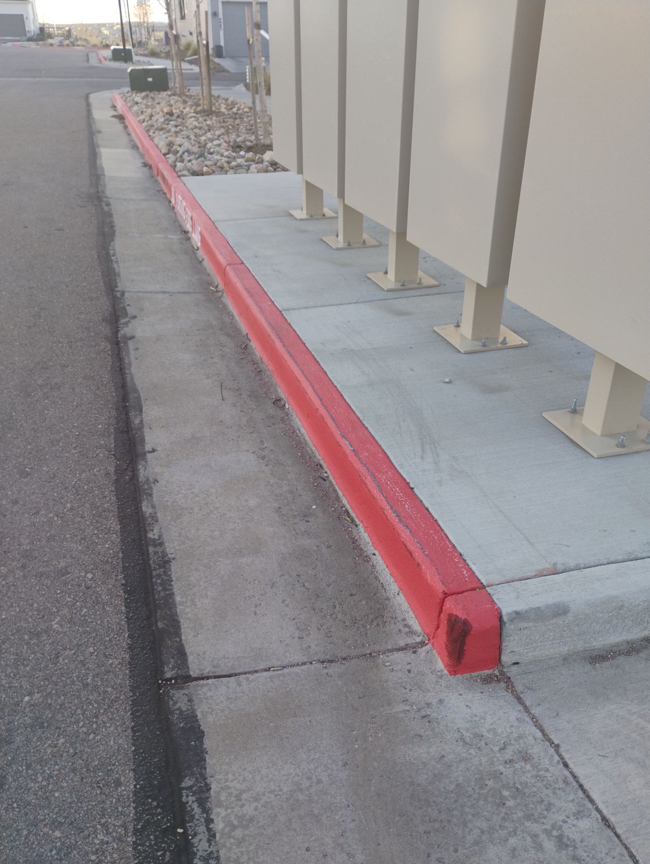 Nabor hood — photo 1