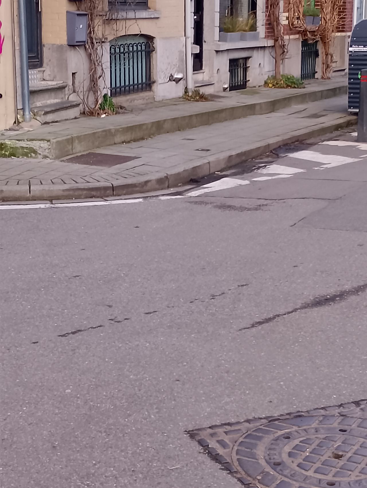 Spot street — photo 1