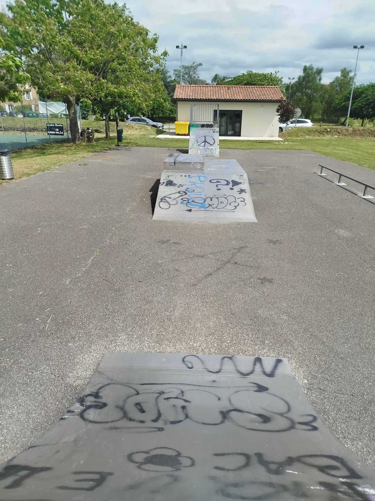 Verniolle skatepark — photo 1