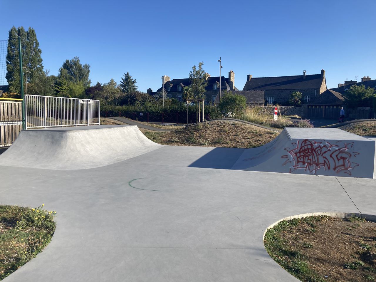 Lanvallay skatepark — photo 1