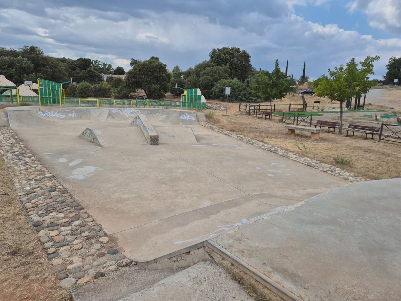 Régusse skatepark — photo 1