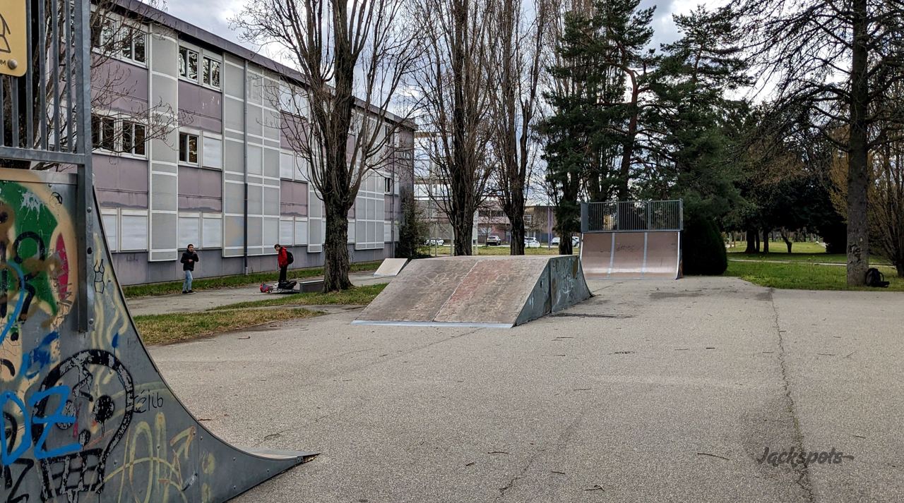 Guilherand-Granges skatepark — photo 1