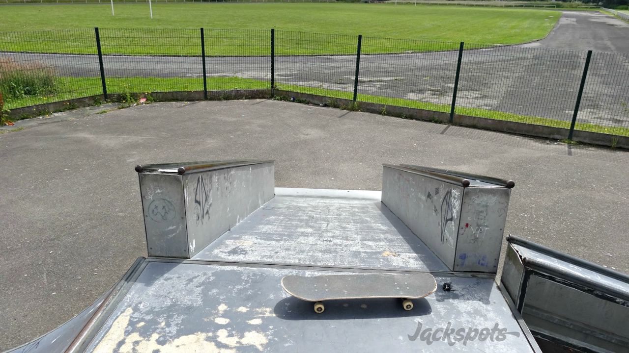 Harfleur skatepark — photo 1